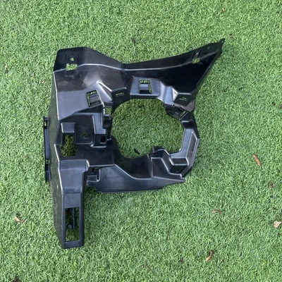 BMW 1 Series F20 Fog Lamp Light Support Bracket O/S Right Hand M Sport 2015-2019 - Image 1 of 4