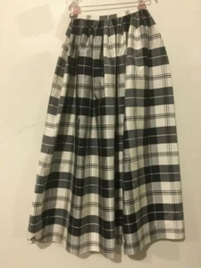 Laura Ashley Size 4 Plaid Check Black Gray Cream Long Skirt Length 40 inches - Picture 1 of 10
