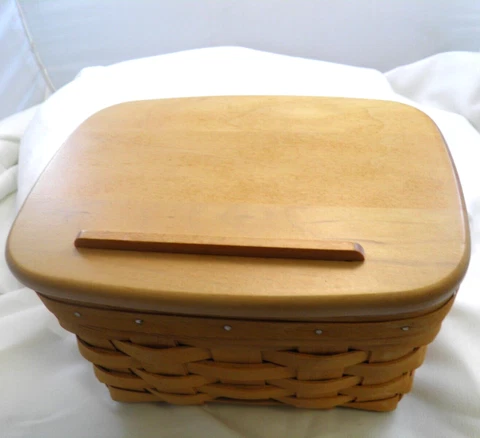 Longaberger 1997 Recipe Basket w/ Woodcrafts Lid and Plastic Protector Excellent Cover