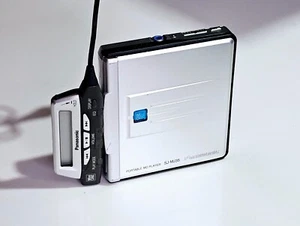 Panasonic SJ-MJ35 M Walkman MiniDisc Player Remote Control Working Ex-Condition - Picture 1 of 22