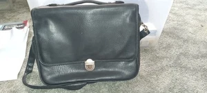 Wilson's Leather Messenger Shoulder Laptop Bag Briefcase Crossbody Dark Blue VTG - Picture 1 of 5