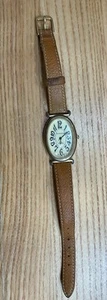 Vintage Express Quartz Ladies Watch Oval Shaped Japan Movt  - Picture 1 of 10