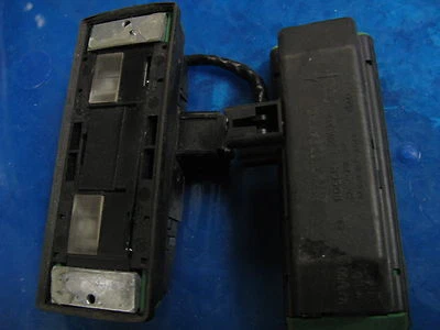 JAGUAR S 型 2000 2001 2002 年雨传感器 XW4T 17D547 交流电 — 第 1/2 张图片