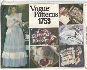 Vogue Patterns 1753 Misses Apron Gift Items One size sewing pattern uncut Vtg - Picture 1 of 3