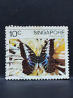 Timbre d'occasion papillon de Singapour 10 cents AMM68 (SA004)