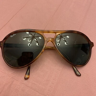 RAY BAN AVIADOR ESTILO TRADICIONAL A Tortuga Bausch & Lomb Hecho en EE. UU. Arañazos Foto 1 de 4