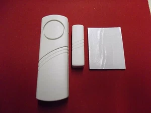 Tür / Fensteralarm, batteriebetrieben, mit An / Aus-Schalter, #K- 228-24 - Picture 1 of 3