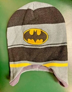 DC Comics Batman Child's Knitted Ear Flap Beanie New - Picture 1 of 2