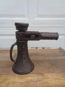 Vintage SIMPLEX TKO Ratcheting Railroad Barn House Jack 2 X 8 X 12"H - Picture 1 of 7