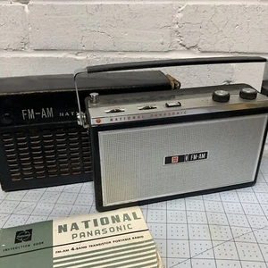 national panasonic rf-1005w fm-am raidio spairs repair only #302 - Picture 1 of 11