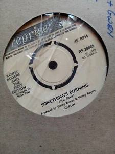 KENNY ROGERS / FIRST EDITION / SOMETHING'S BURNING 7'' VINYL RECORD RS 20888 - Picture 1 of 1
