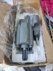 World American WAP101-25 Dump Pump (Remote Mount, Either Shaft Rotation) - Picture 1 of 9