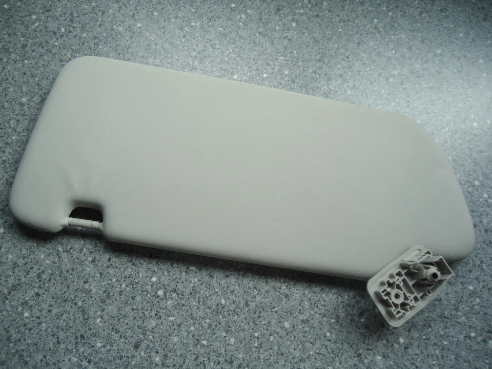 Parasol lado derecho Peugeot 308 Drivers 2007-2013 con luces Foto 1 de 4