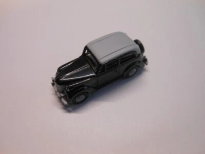 Opel Olympia 1938 Cabriolim. geschlossen von Praline (Revell) schwarz in 1:87 - Bild 1 von 2