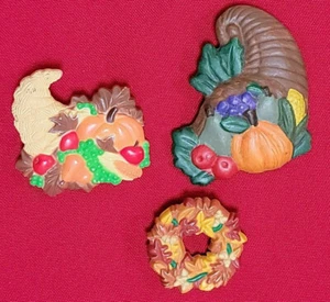 3 VTG Colorful Harvest & Thanksgiving Pins Hallmark American Greeting Ceramic - Picture 1 of 2