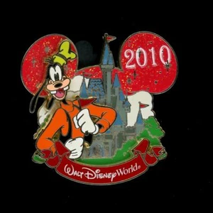 Pin de Disney 2010 de personajes WDW con el castillo de Cenicienta Goofy - Imagen 1 de 1