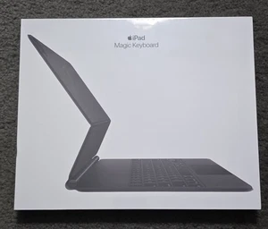 Apple Magic Keyboard - Picture 1 of 5