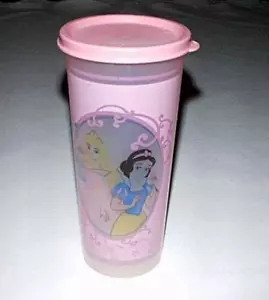Tupperware 16 oz Disney Princess Tumbler #5107 e sigillo rosa #4922 - Foto 1 di 4