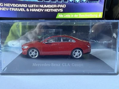 Mercedes Benz CLA Coupé 1:43 Rot Modellauto - Bild 1 von 4