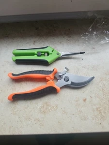 Gartenschere 2mal Trimmen Grow Schneiden  - Bild 1 von 8