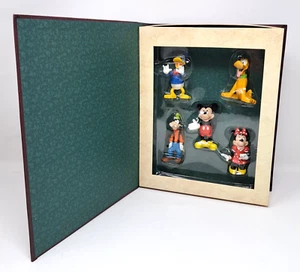 Disney Storybook Ornament Set Mickey And Friends Christmas Tree Ornaments - Picture 1 of 11