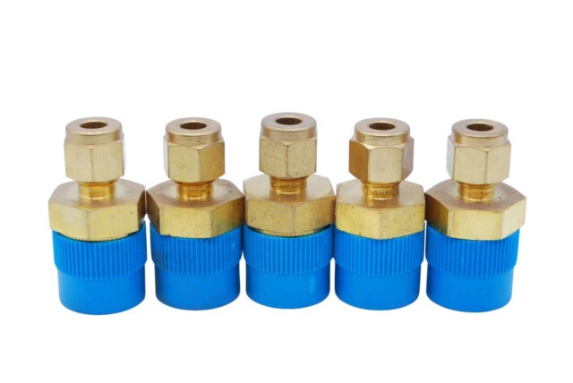 Swagelok B-400-1-8 1/4" Tube OD x 1/2" Male NPT Brass Tube Fitting