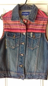 Blue Inc Girls' Denim folk print gilet top size 8 - Picture 1 of 6
