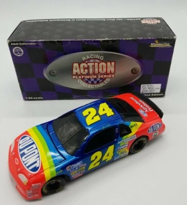 Jeff Gordon #24 Dupont Action Racing NASCAR 1:24 Diecast Bank 1997 Monte Carlo Foto 1 de 4