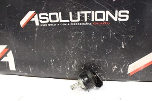 2000-2008 Honda S2000 AP1 AP2 OEM ENGINE MOTOR MOUNT ASSY Left Driver - Picture 1 of 8