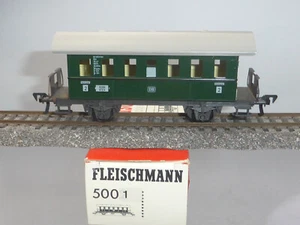 Fleischmann 5001; Personenwagen 2. Kl. DB, neuwertig in OVP /S774 - Bild 1 von 2