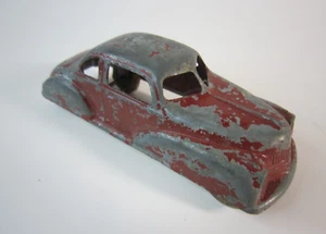 London Toy Master Deluxe Five 5 Passenger Coupe Metal Red Toy Car No 14 - Picture 1 of 11