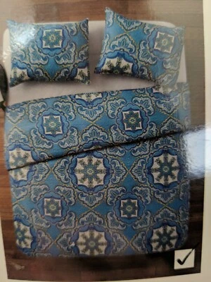 Bedford Queen 3 Piece Quilt Patchwork Blue/White/Yellow Bedspread Bedding Set - Image 1 of 4