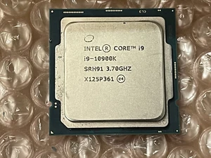 Processeur CPU puce de bureau Intel Core i9-10900K @3,70 GHz - Photo 1/2