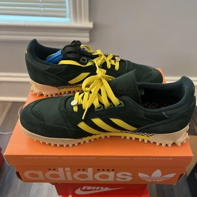 Size 13.5 - adidas Boston Super Marathon x Yara Shahidi Forest Night Yellow 2021 - Image 1 of 4