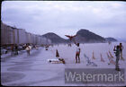 1973 Kodachrome Foto Rutsche Surfer Surfbrett Kites Südamerika