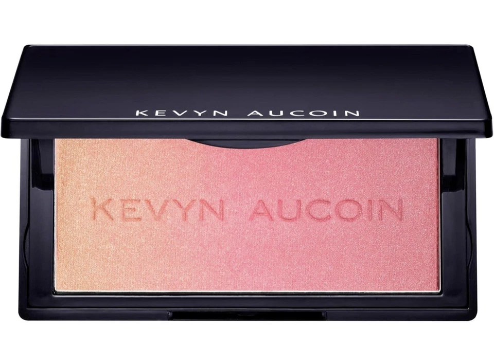 The Neo-Blush - Gradient Trio Richly-Pigmented, Lightweight Powder Cheek Blush - Image 1 of 2