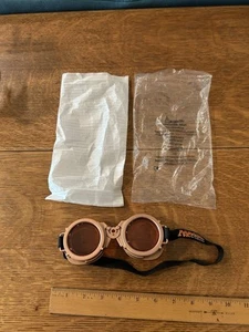 Magic the Gathering kupferfarbene Kunststoffbrille von Wizards of the Coast - NEU - Bild 1 von 12