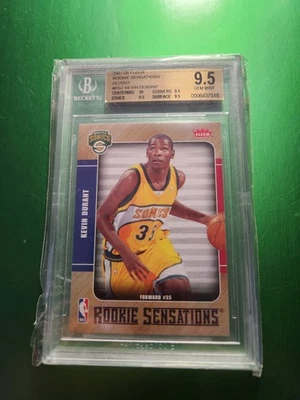 Fleer Rookie Sensations 2007 brillante radiocontrol Kevin Durant brillante BGS 9,5 raro pop 37 Foto 1 de 2