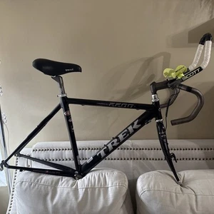 Trek 2200 Alpha Sl Carbon Fiber Fork Aluminum 650c Road Bike Frame Set - Picture 1 of 9