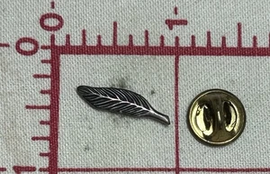 Boy Scouts of America BSA Scouting Eagle Scout Bronze Palm Feather Award Pin - Picture 1 of 2