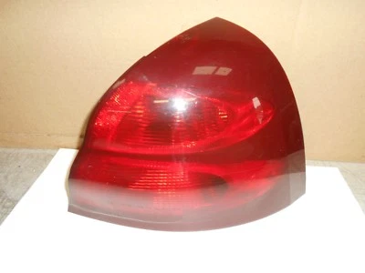 2004 Pontiac Grand Prix GT Tail light right passenger side brake light assembly. - Image 1 of 4