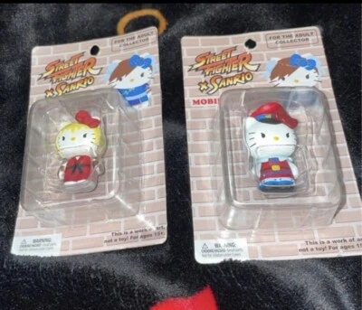 Enchufes para teléfono móvil Hello Kitty Foto 1 de 2