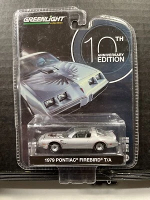 1/64 GREENLIGHT 1979 PONTIAC FIREBIRD TRANS AM 10TH ANNIVERSARY EDITION SILVER - Image 1 of 2
