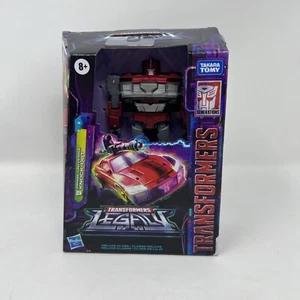 Transformers Legacy Deluxe Class PRIME UNIVERSE KNOCK-OUT - Bild 1 von 7