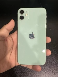 iPhone 11 256GB Unlocked – Damaged Display –For Parts/Repair - Photo 1 sur 10