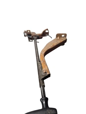 Camión Nissan 1993 freno de estacionamiento Foto 1 de 3