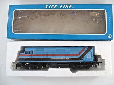 HO Life Like Regional Transportation Authority CHICAGO F40PH Powered Diesel NEW - Image 1 of 4