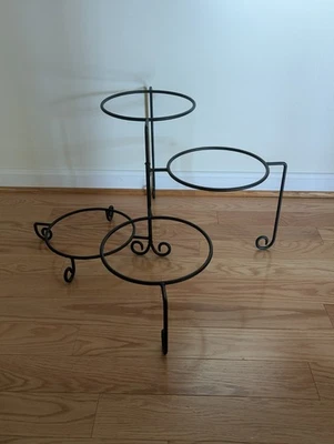 4 Tier Adjustable Serving Stand - Image 1 of 2