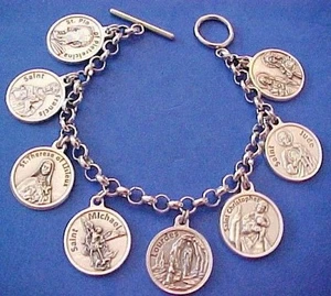 Custom Religious Saint Medal Charm Bracelet Lot PRAYERS Stainless Steel 8” C7 - Picture 1 of 9