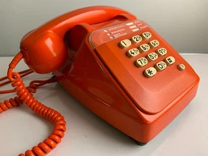 OLD SOCOTEL PHONE - VINTAGE - ORANGE - SPACE AGE - Picture 1 of 8